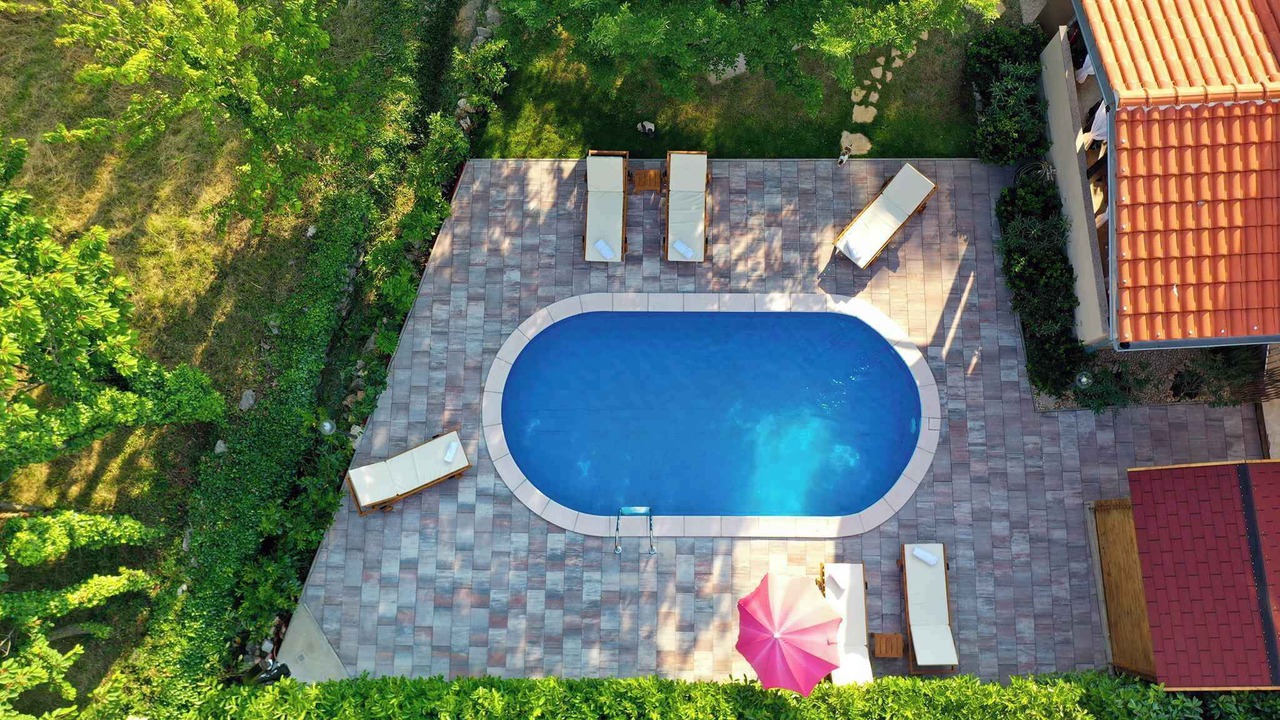 Photo of Outdoor in Silo