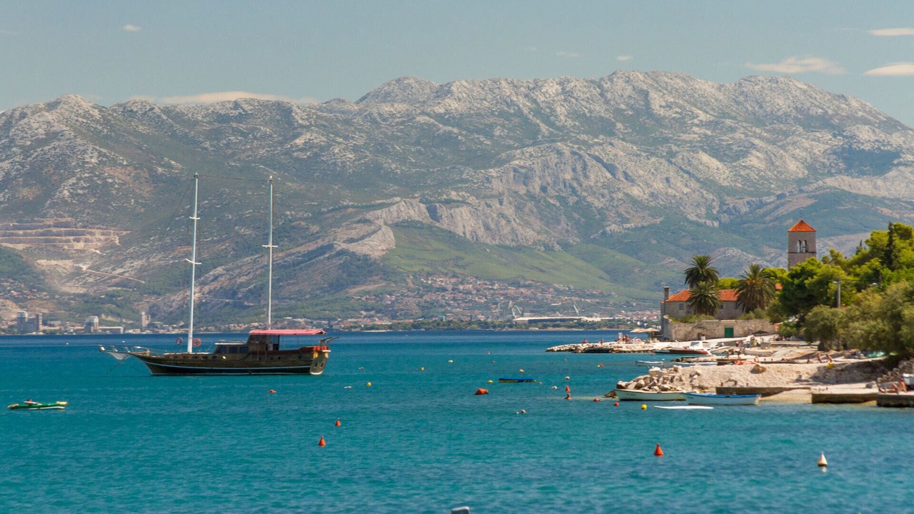 Photo of Others in Mastrinka
