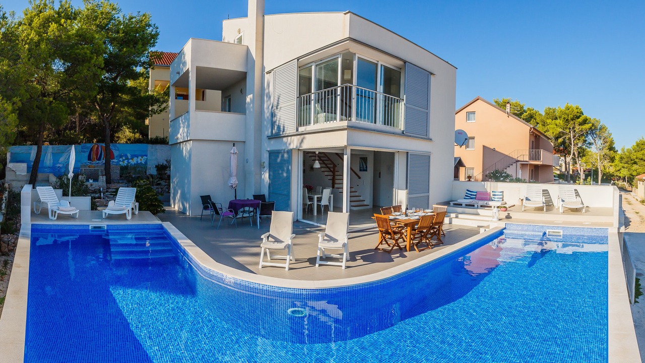 Photo of Outdoor in Cove Osibova (Milna)