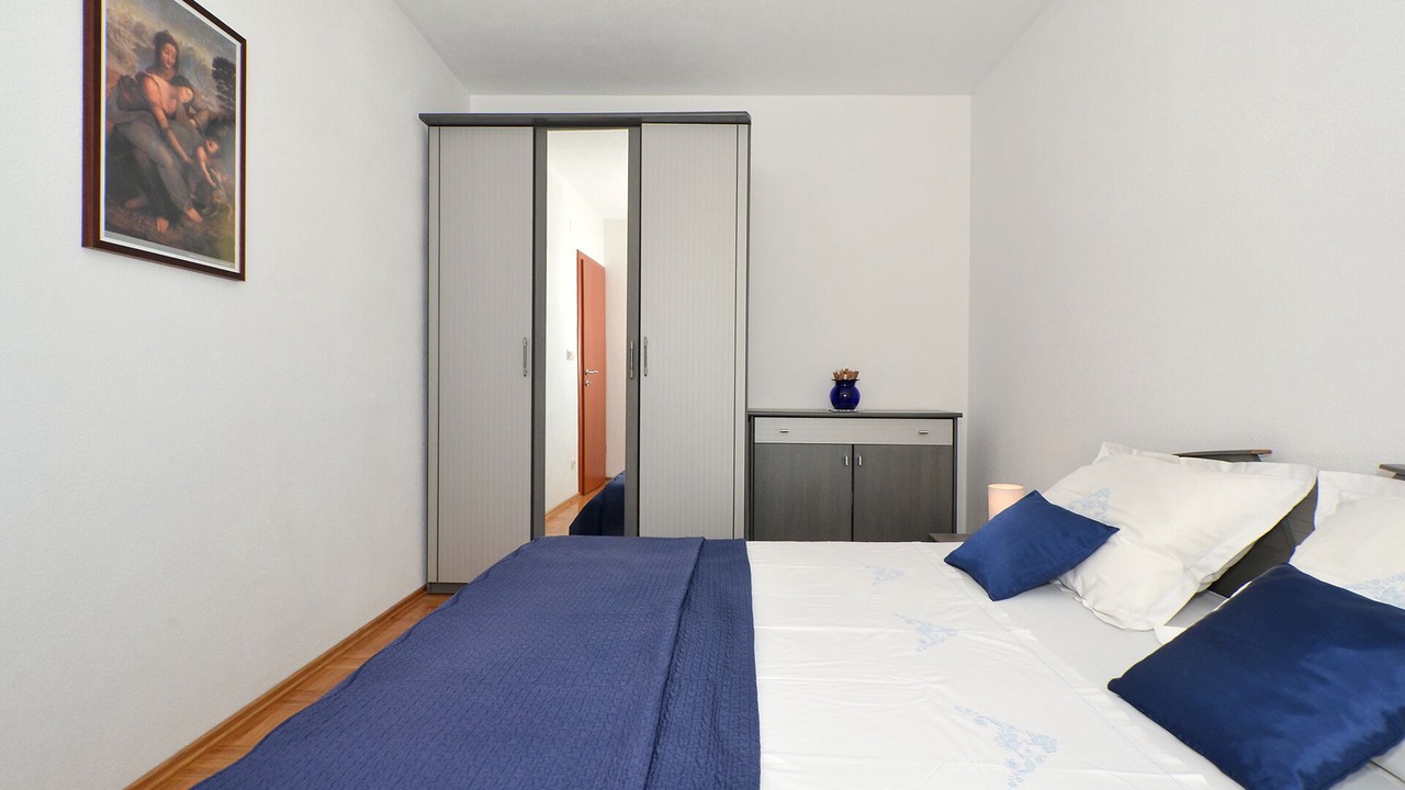 Photo of Bedroom in Okrug Gornji