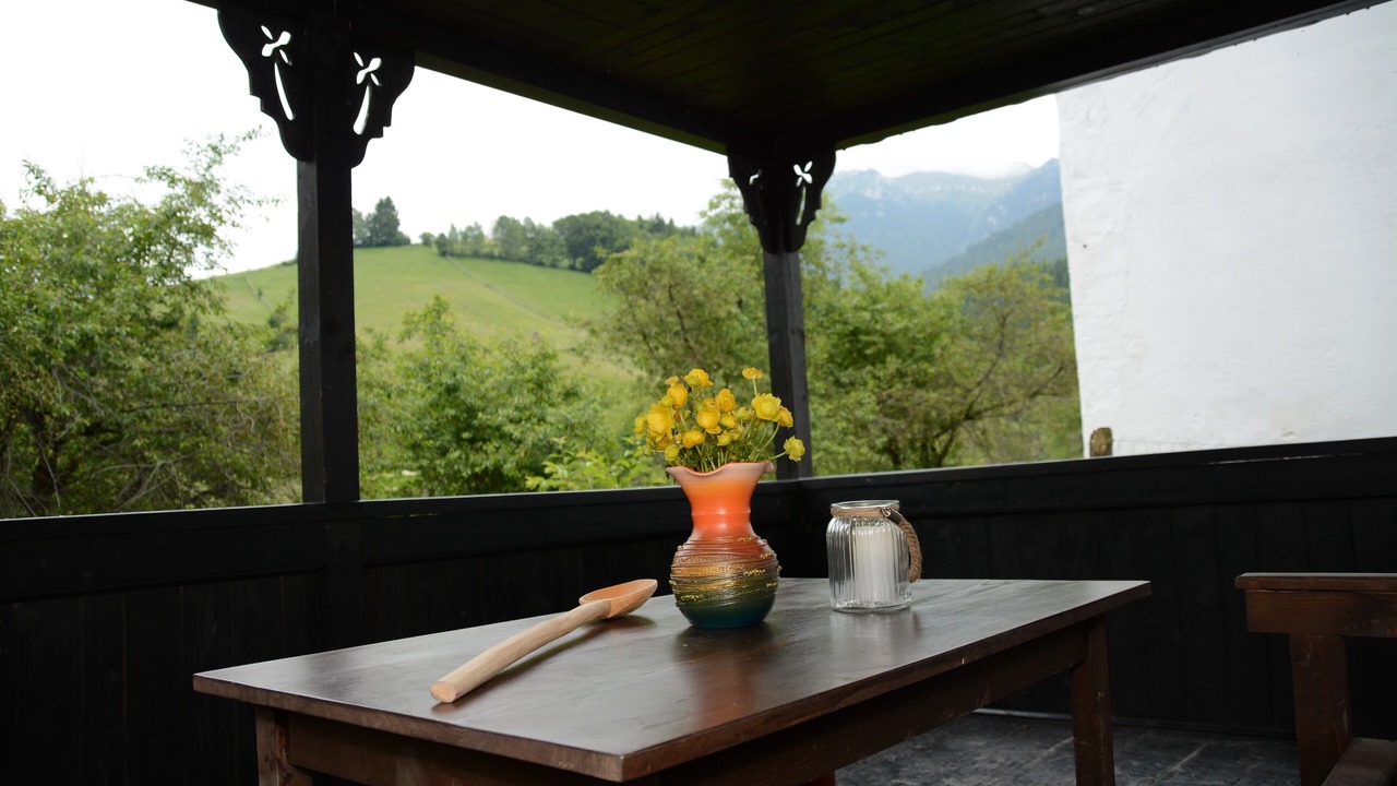 Photo of Outdoor in Bran