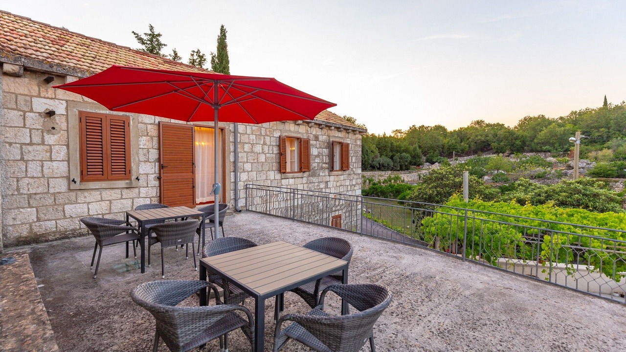 Photo of Outdoor in Popovici