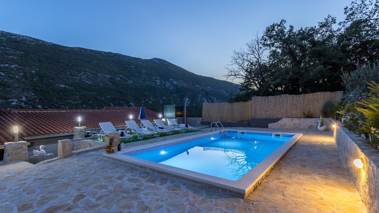 Photo of Outdoor in Svinisce