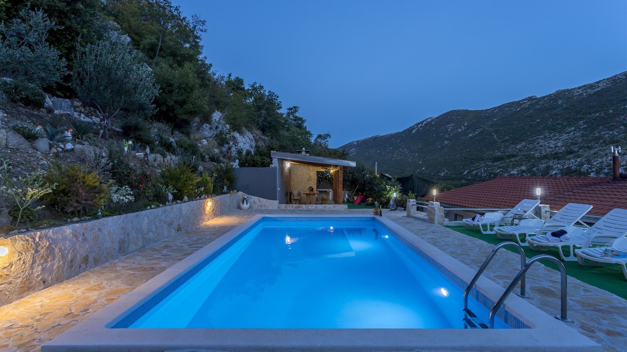 Photo of Outdoor in Svinisce