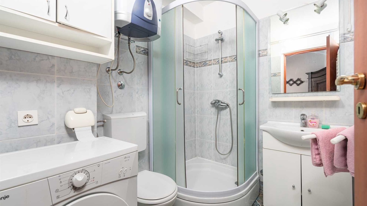 Photo of Bathroom in Kruncici