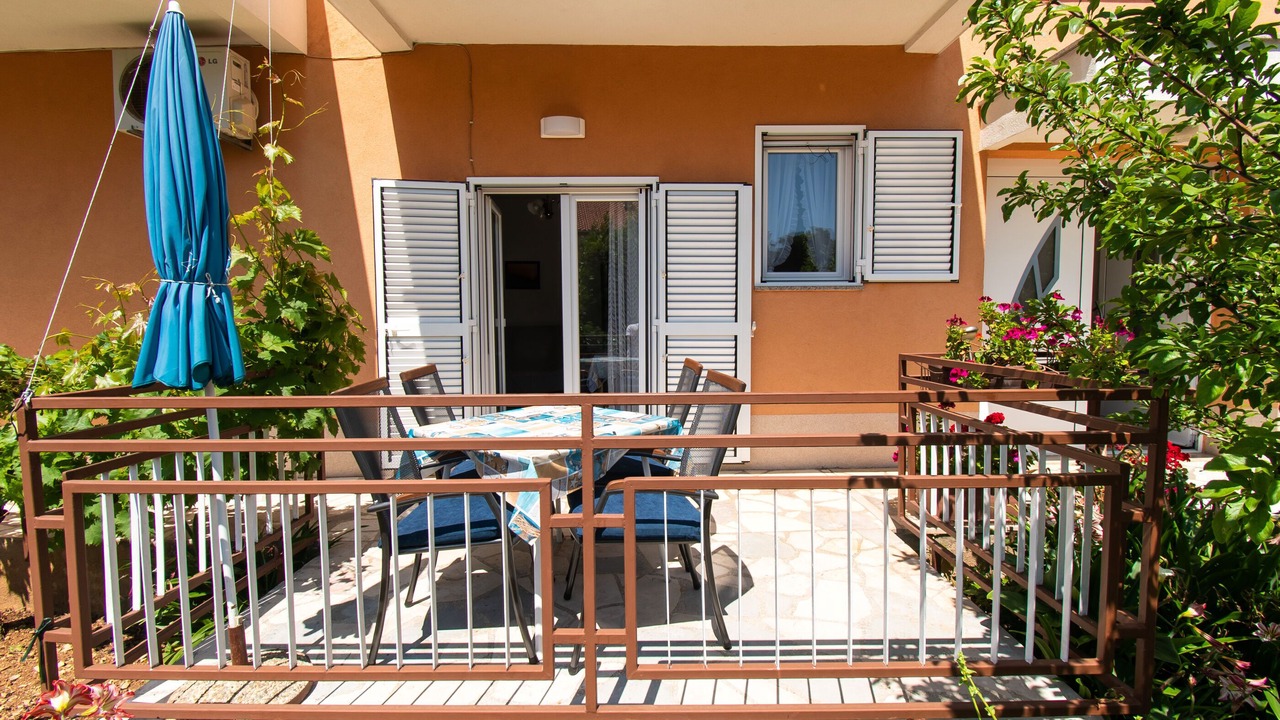 Photo of Outdoor in Brodarica