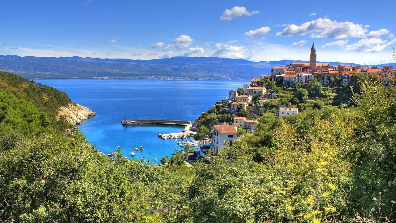 Photo of Others in Baska