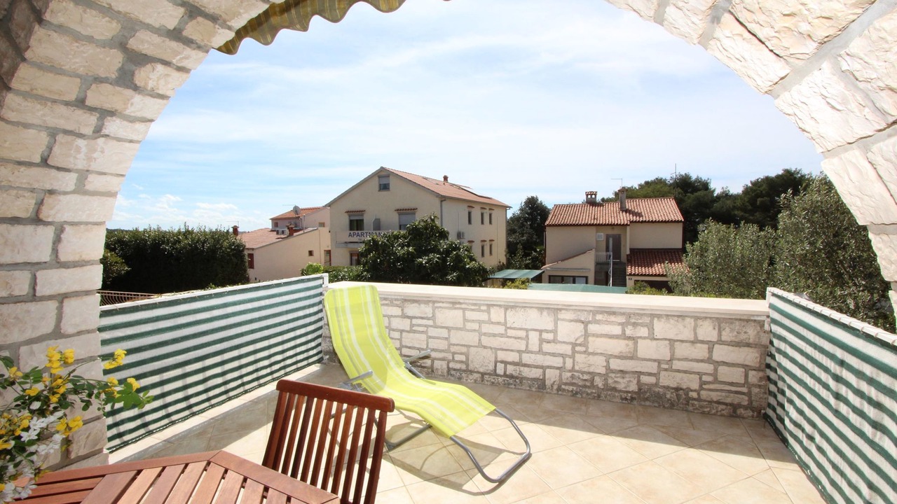 Photo of Patio Balcony in Borik