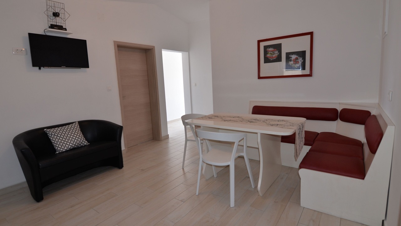Photo of Livingroom in Tkon