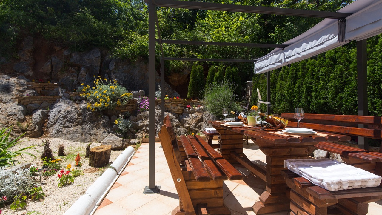 Photo of Outdoor in Opric