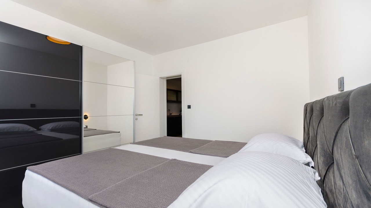 Photo of Bedroom in Srima