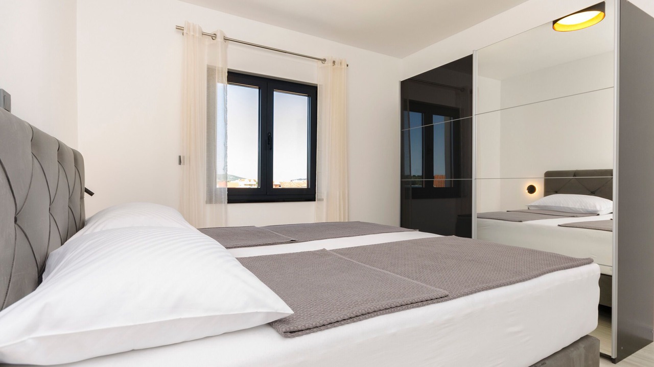 Photo of Bedroom in Srima