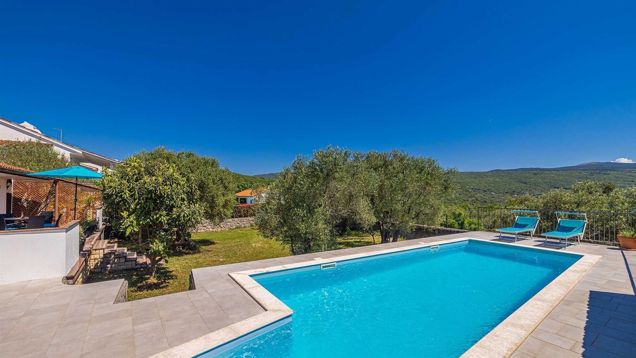 Photo of Outdoor in Kornic