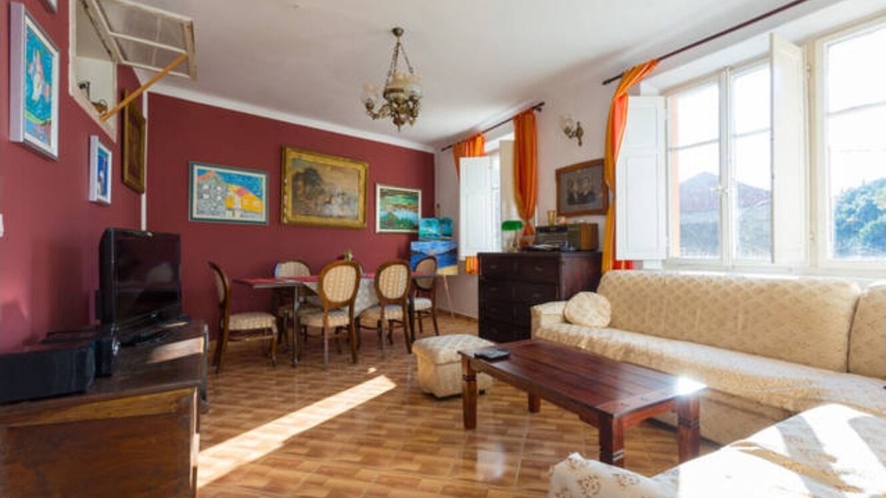 Photo of Livingroom in Komaji
