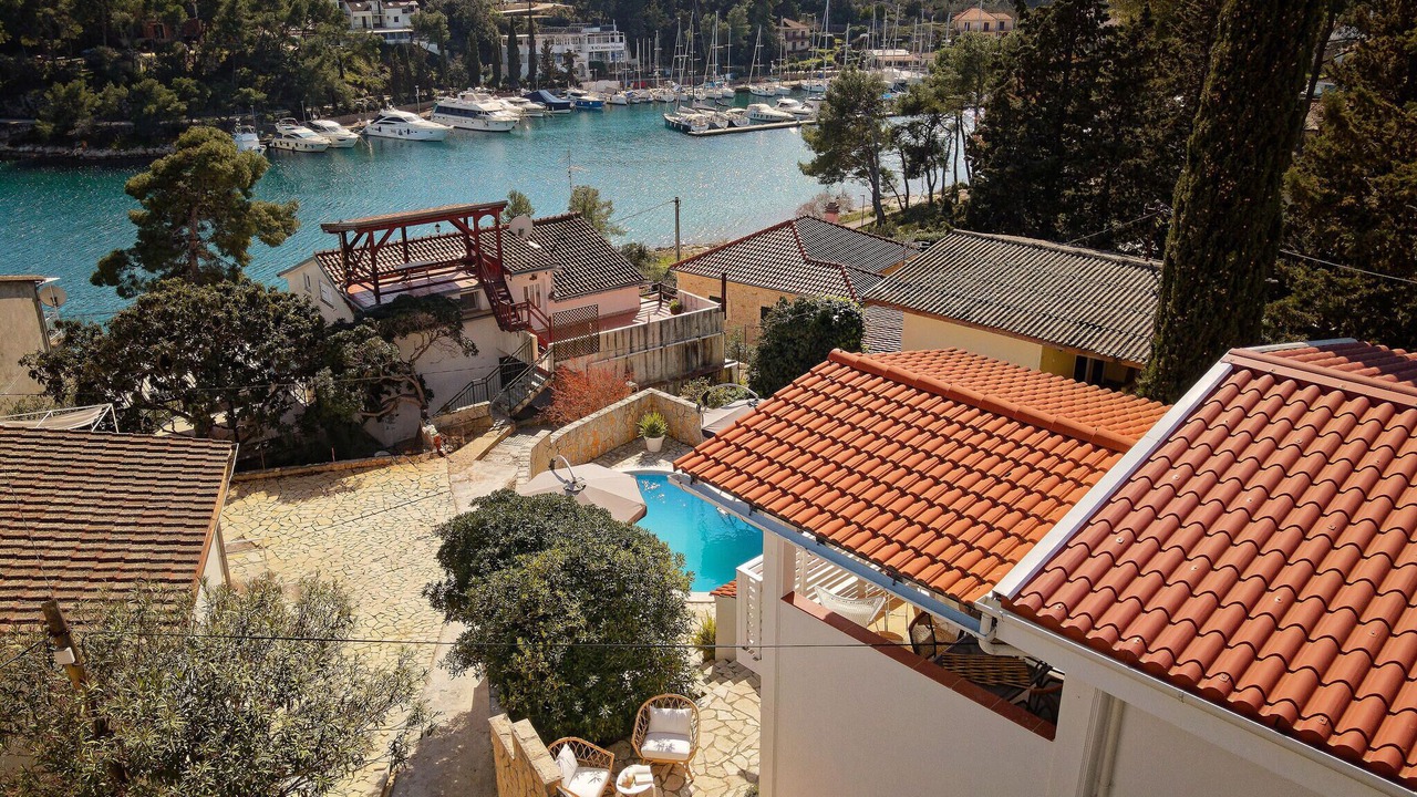 Photo of Others in Vrboska