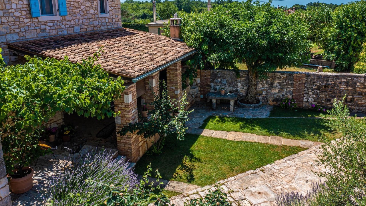 Photo of Outdoor in Grandici