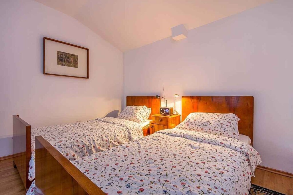 Photo of Bedroom in Sisan