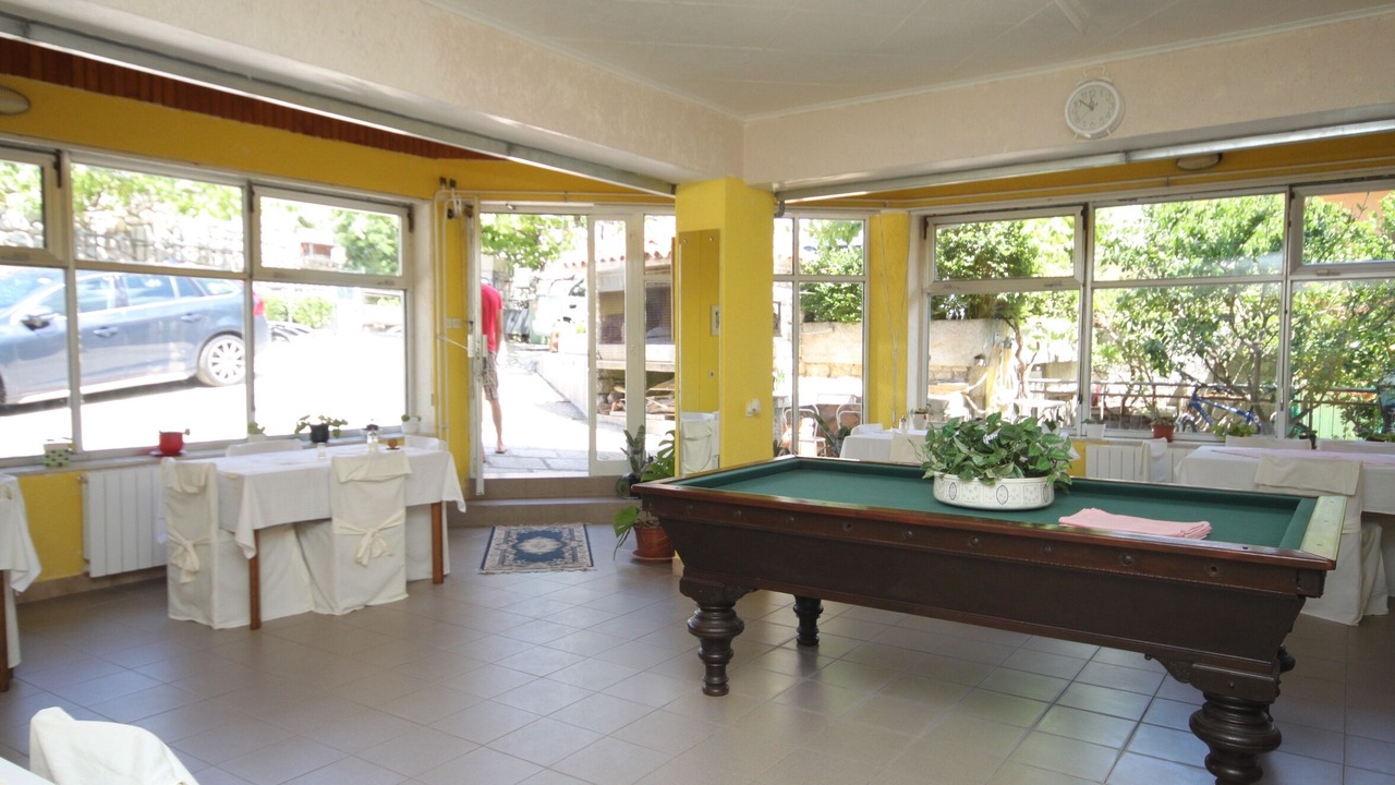 Photo of Outdoor in Cove Murtar