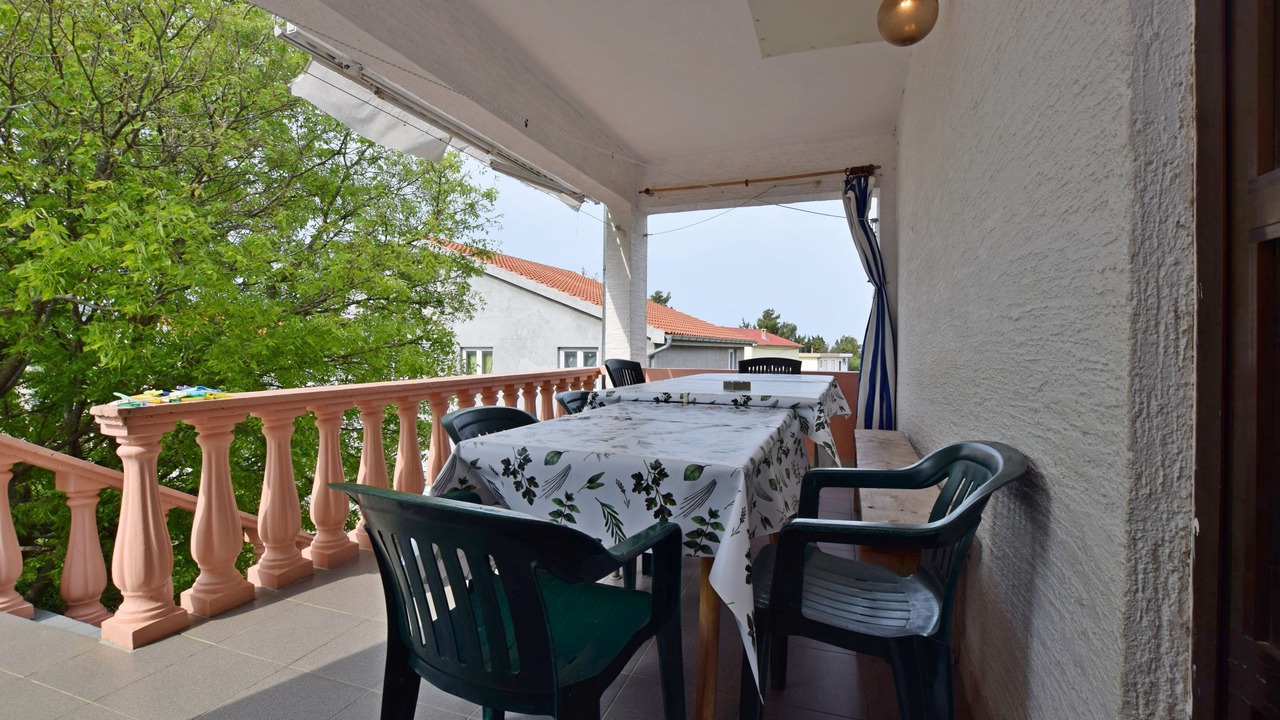 Photo of Outdoor in Seline