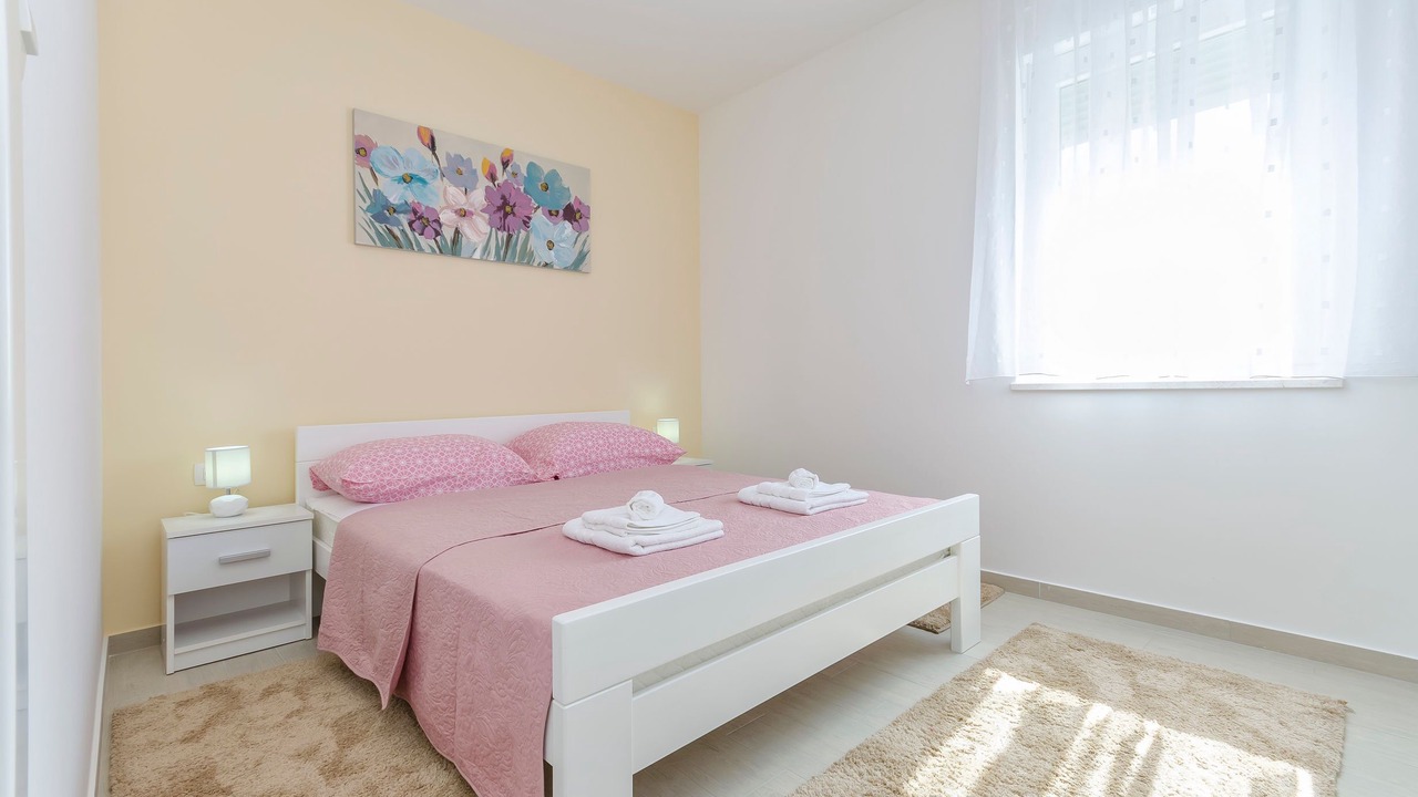 Photo of Bedroom in Brodarica