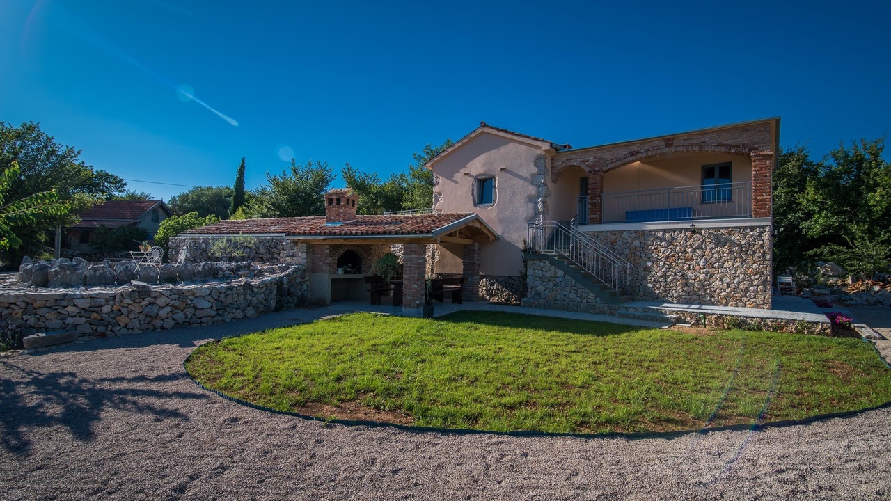 Photo of Outdoor in Garica