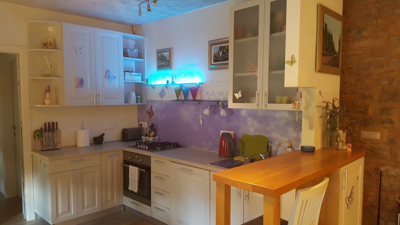 Photo of Kitchen in Bale