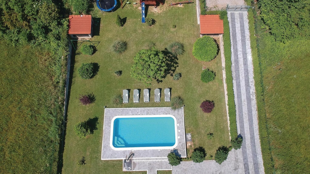 Photo of Outdoor in Sinj