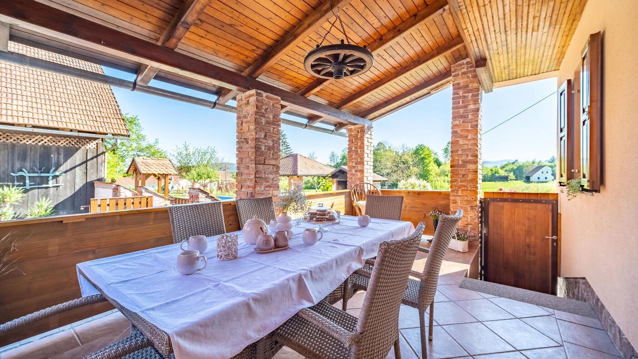 Photo of Patio Balcony in Bosiljevo