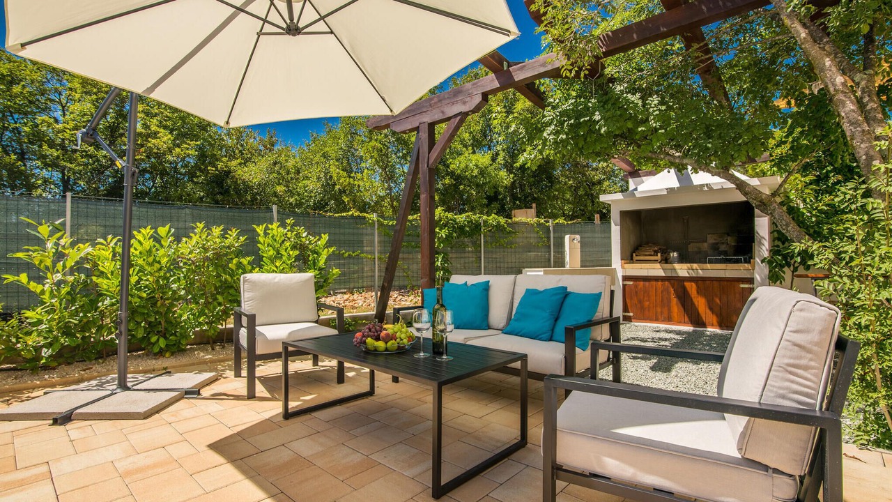 Photo of Outdoor in Kras
