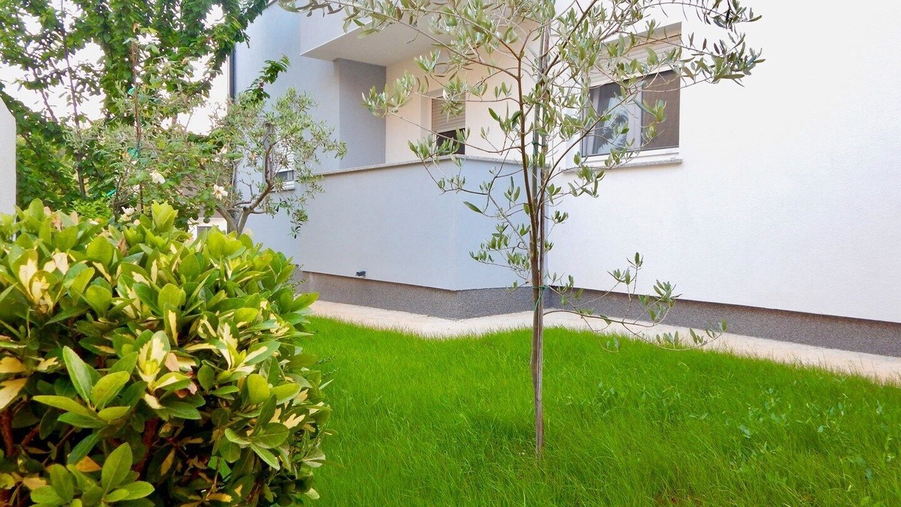 Photo of Outdoor in Stinjan