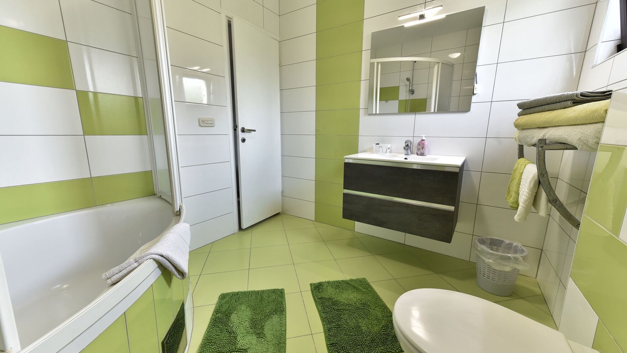 Photo of Bathroom in Lopar