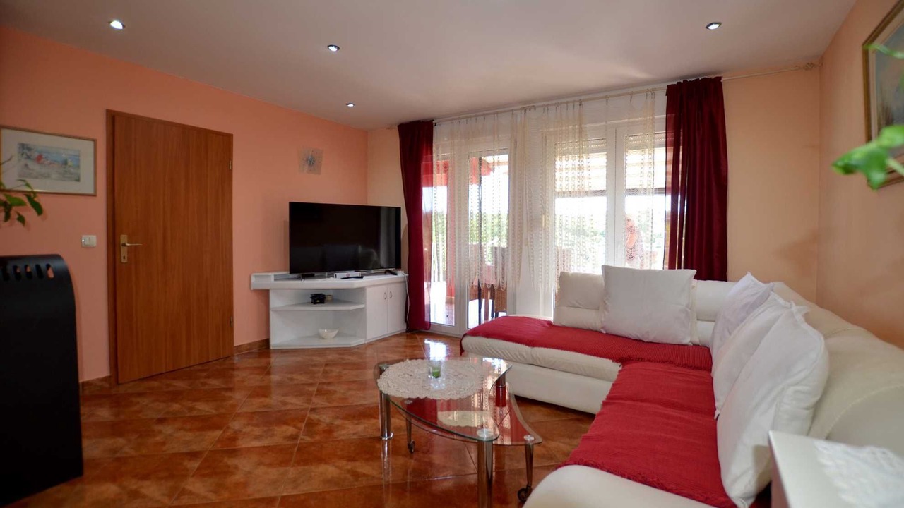 Photo of Livingroom in Kurili