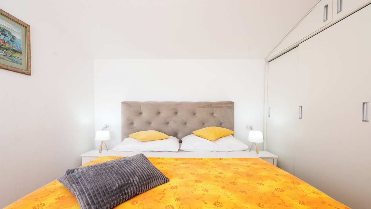 Photo of Bedroom in Okrug Gornji