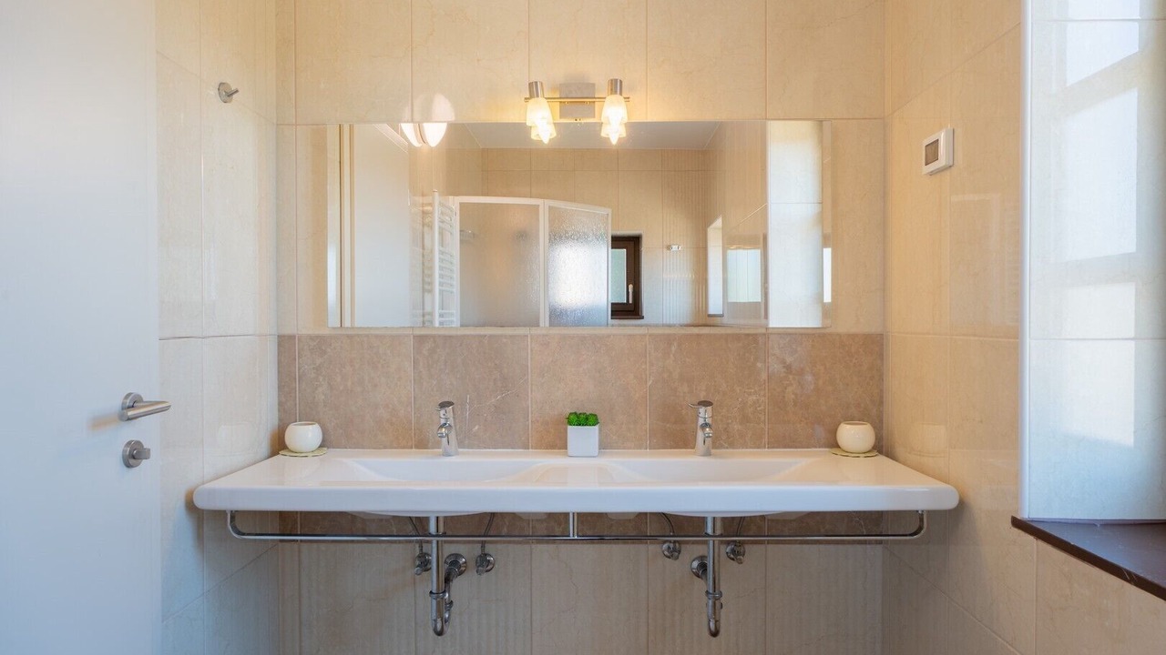 Photo of Bathroom in Liznjan