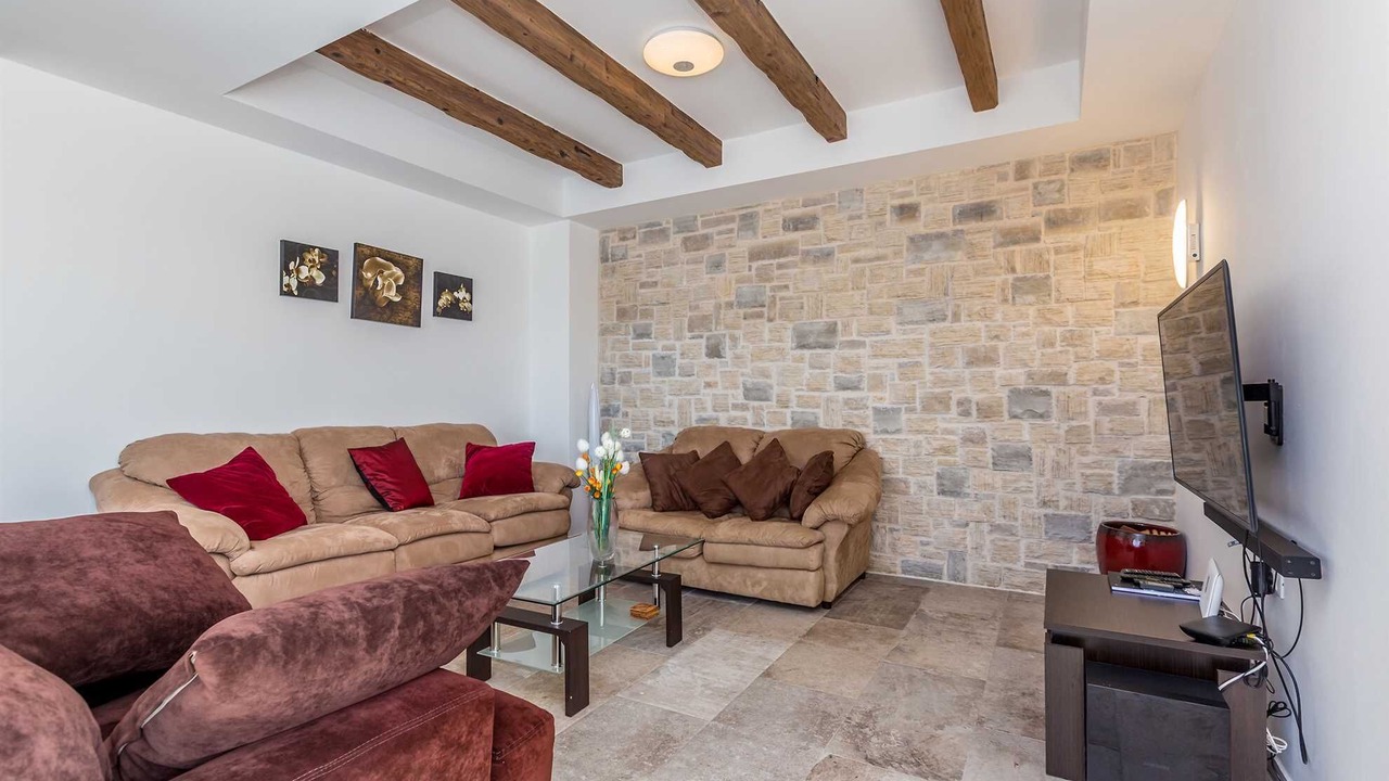 Photo of Livingroom in Linardici