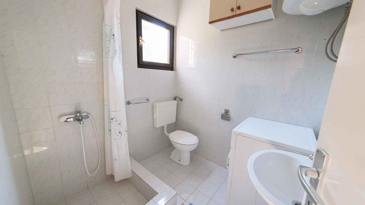 Photo of Bathroom in Kozino