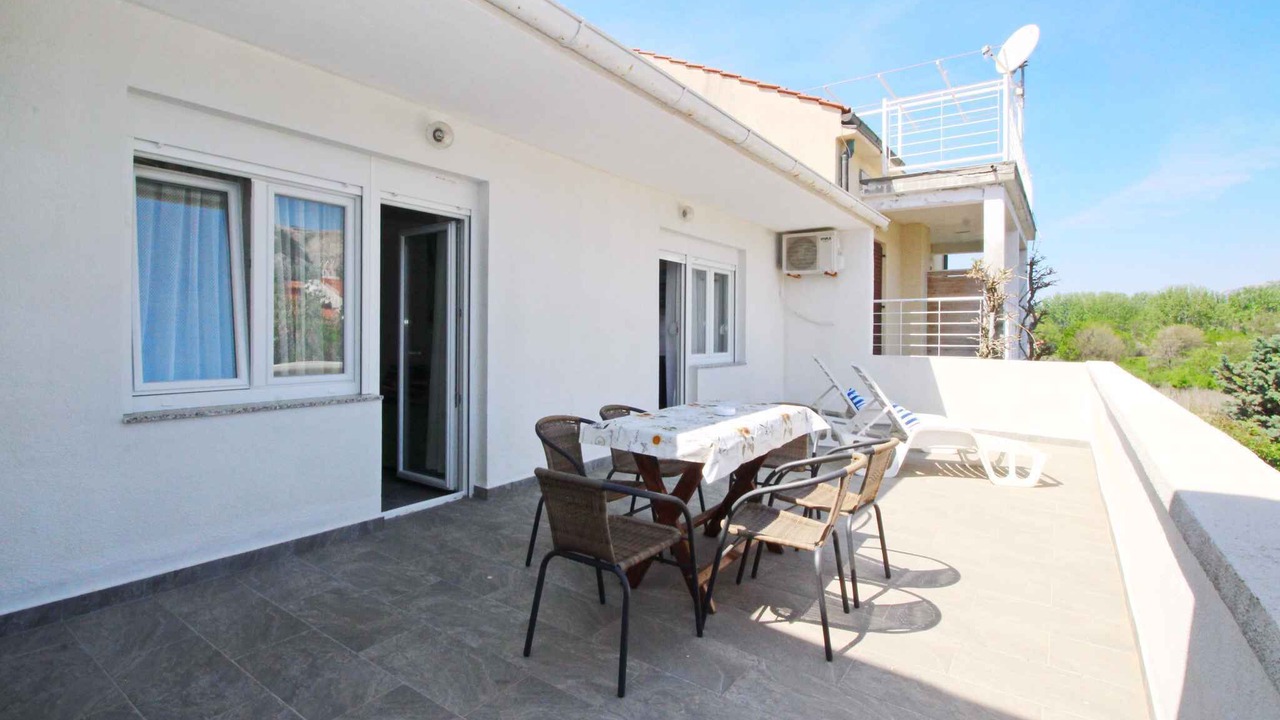 Photo of Patio Balcony in Baska