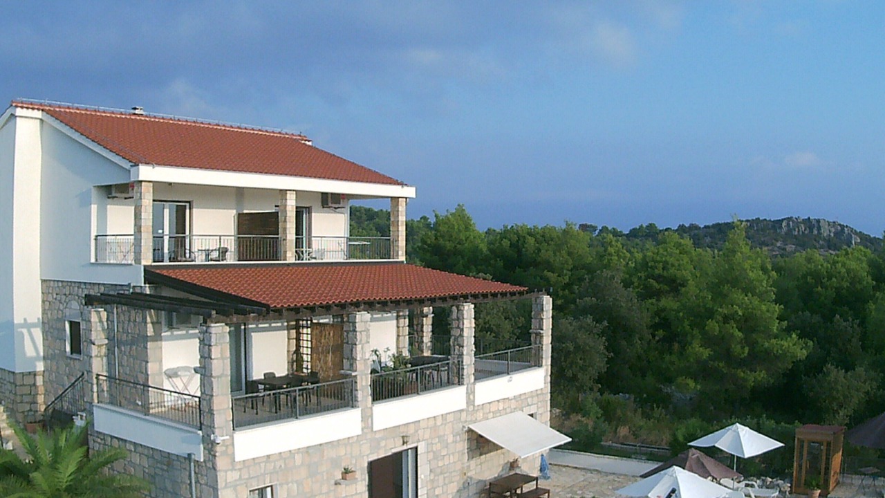 Photo of Others in Rogac