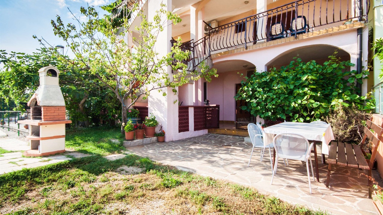 Photo of Outdoor in Monterol