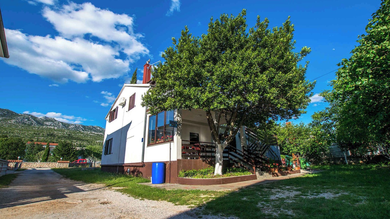 Photo of Outdoor in Seline
