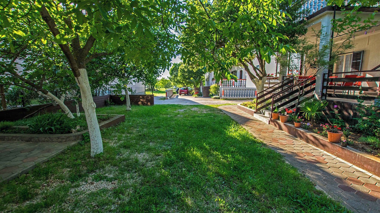 Photo of Outdoor in Seline