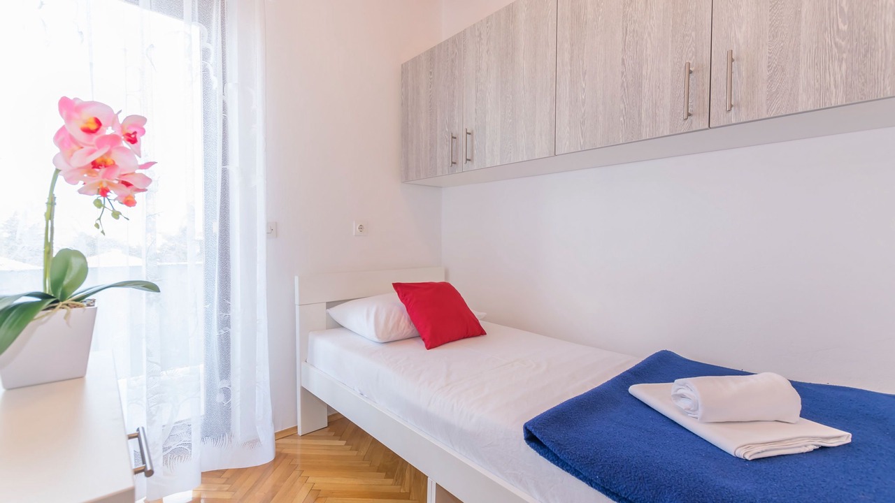 Photo of Bedroom in Novalja