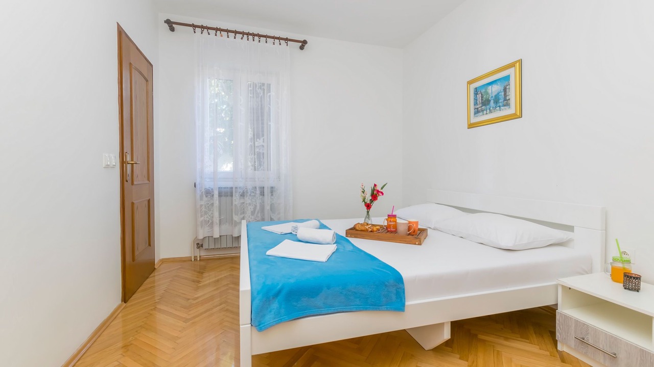 Photo of Bedroom in Novalja