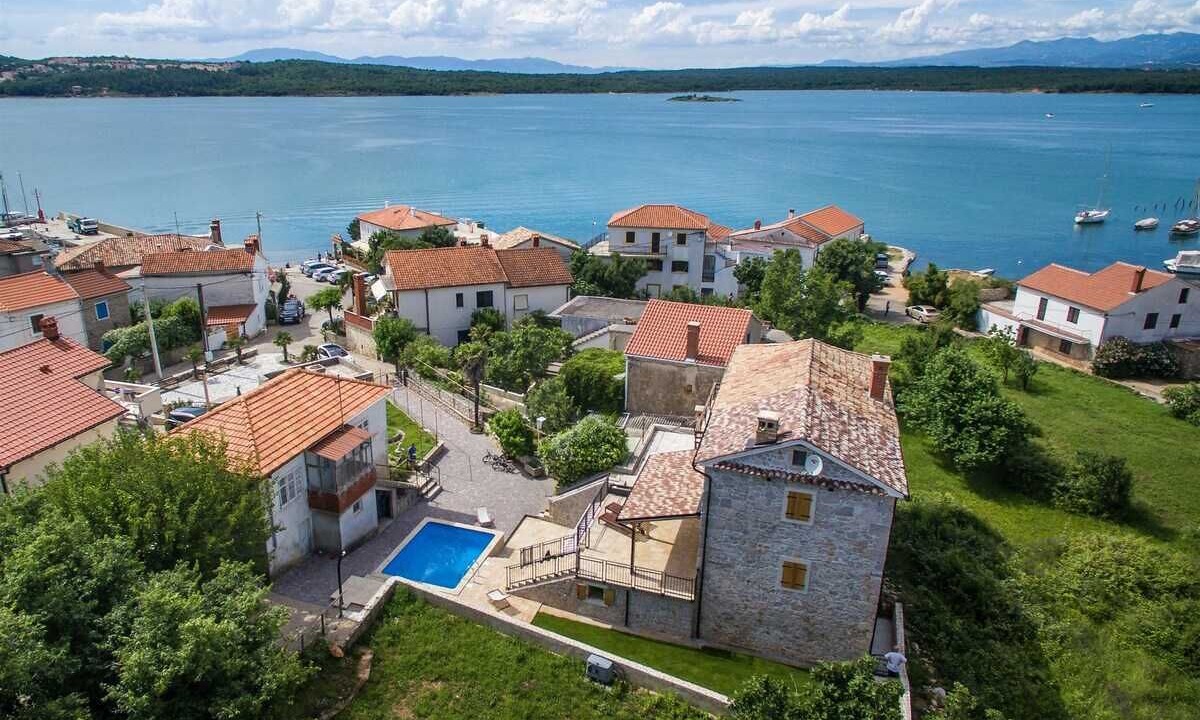 Photo of Outdoor in Klimno