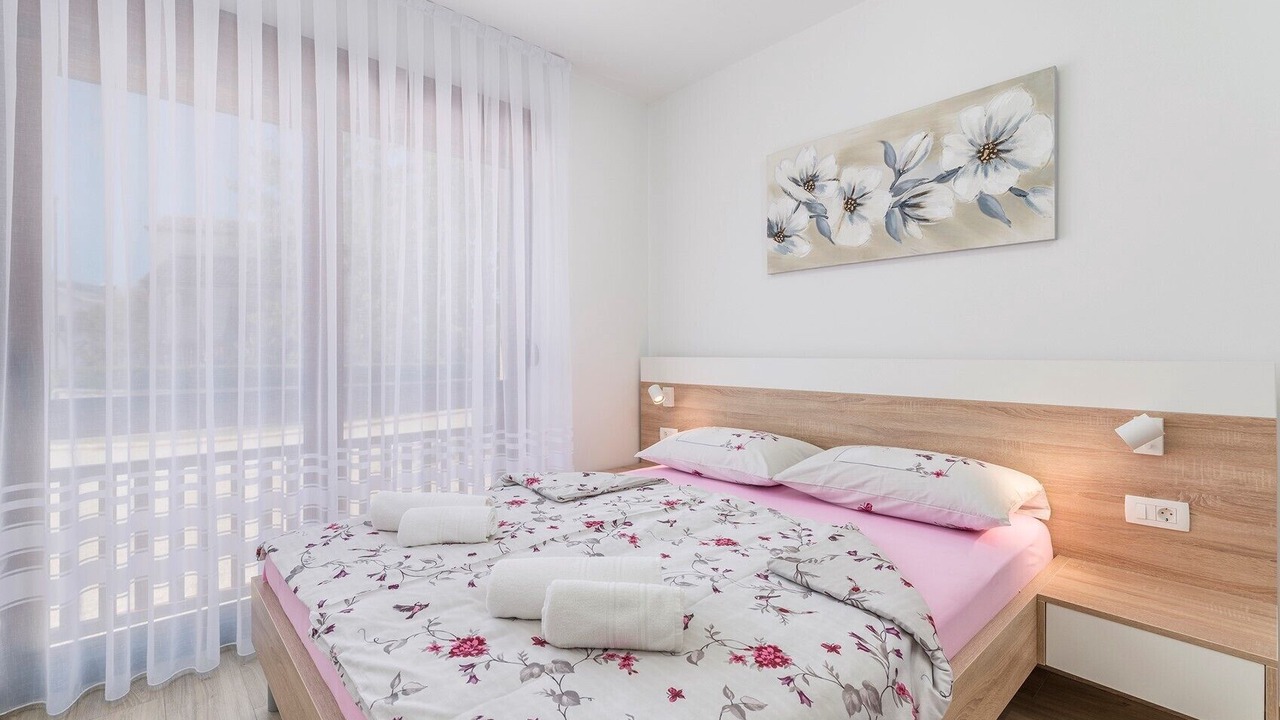 Photo of Bedroom in Funtana