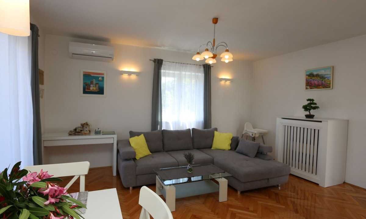 Photo of Livingroom in Silo