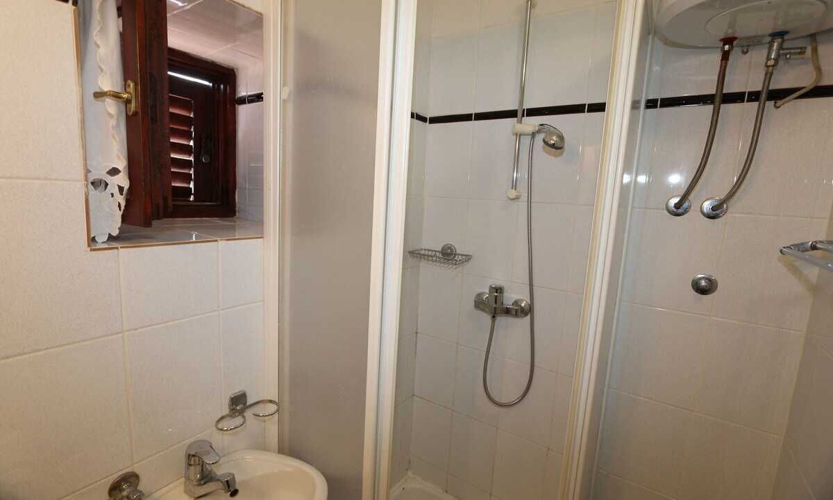 Photo of Bathroom in Silo
