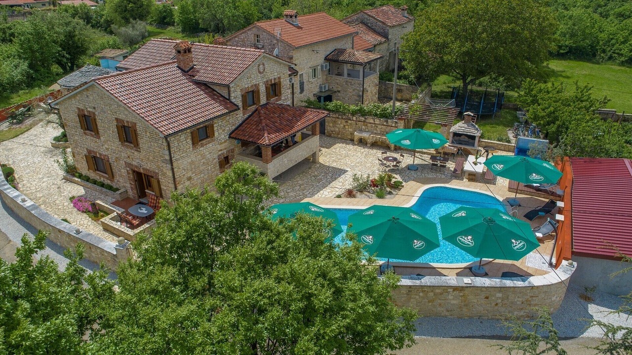 Photo of Outdoor in Kruncici