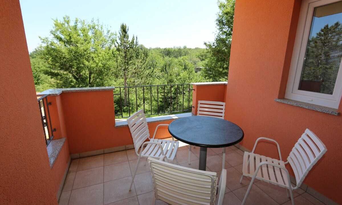 Photo of Outdoor in Silo