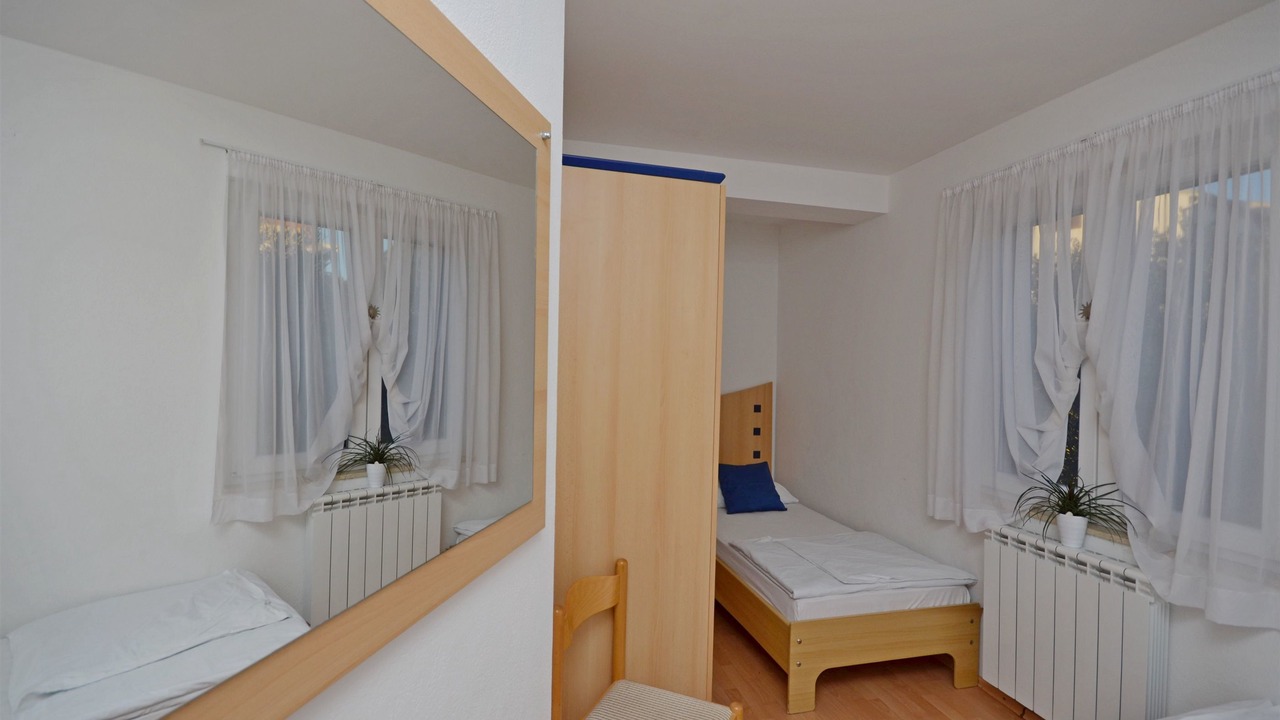 Photo of Bedroom in Tribunj